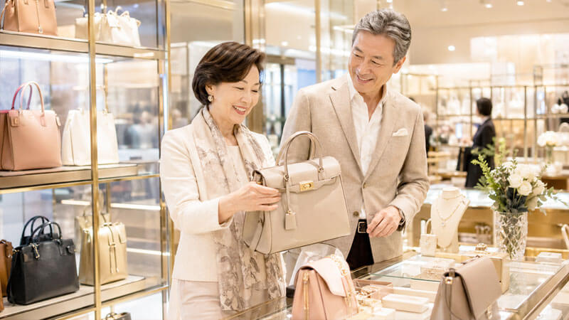 百貨店や上質な買い物を楽しむイメージ